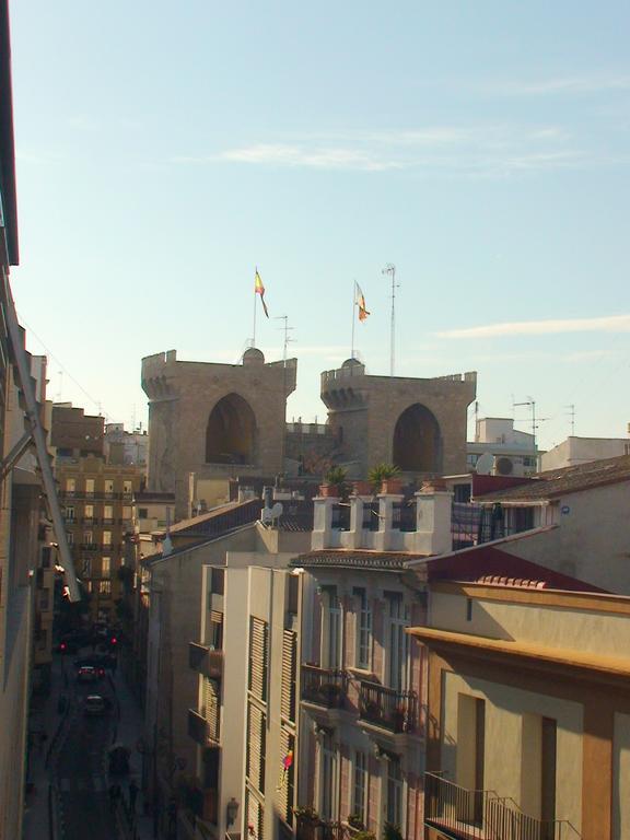 Down Town Apartment Valencia Exterior photo